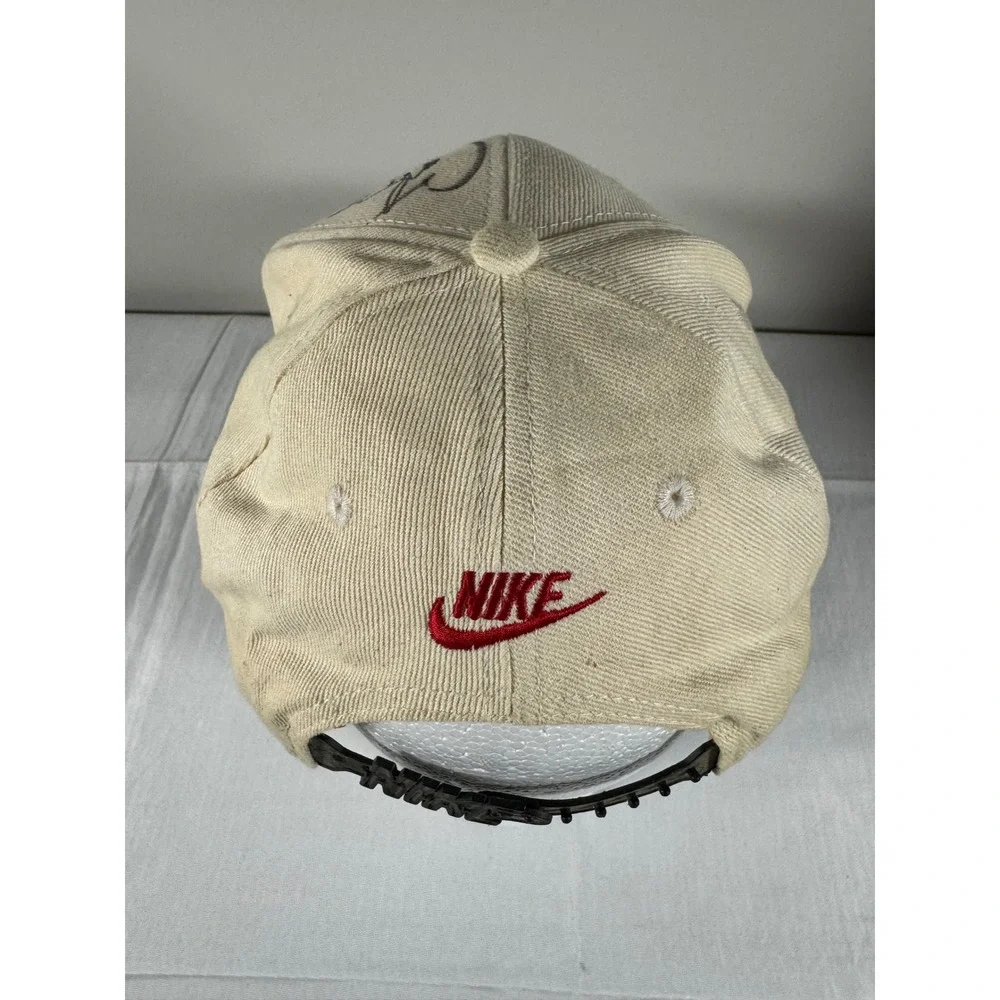 Nike vintage town